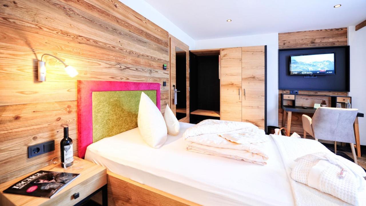 Hotel Garni Stefanie อิสชเกิล ภายนอก รูปภาพ