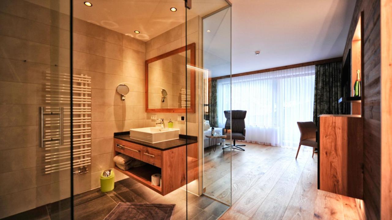 Hotel Garni Stefanie อิสชเกิล ภายนอก รูปภาพ