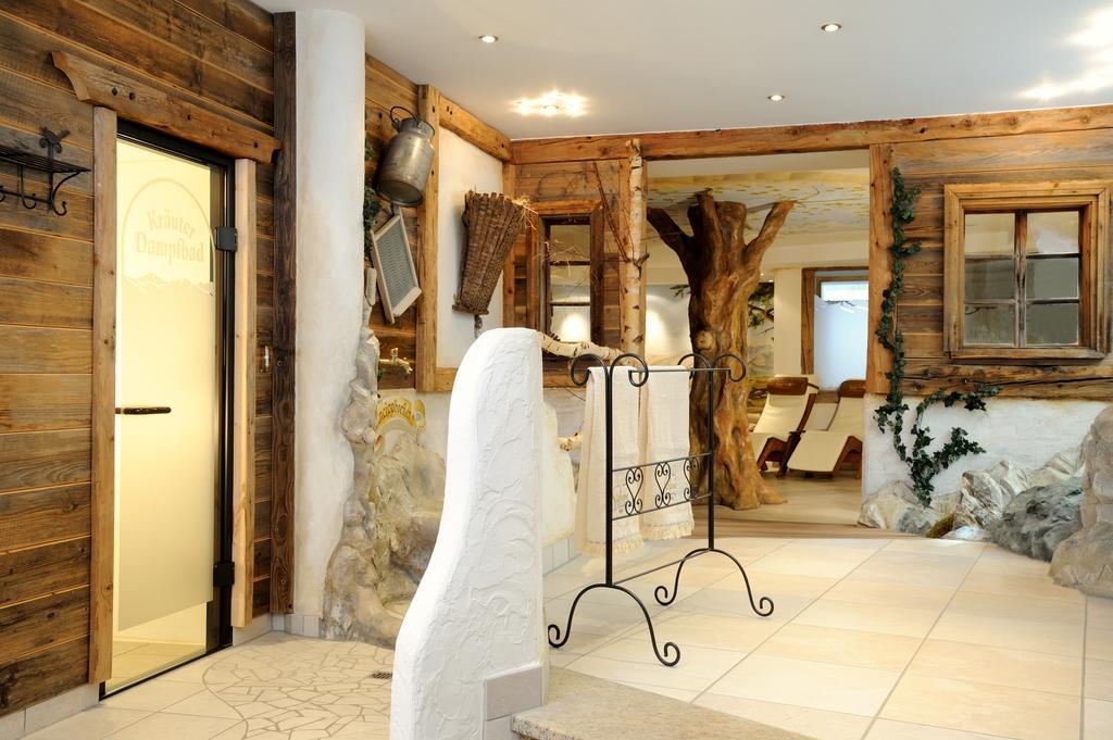 Hotel Garni Stefanie อิสชเกิล ภายนอก รูปภาพ