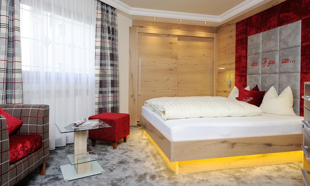 Hotel Garni Stefanie อิสชเกิล ห้อง รูปภาพ
