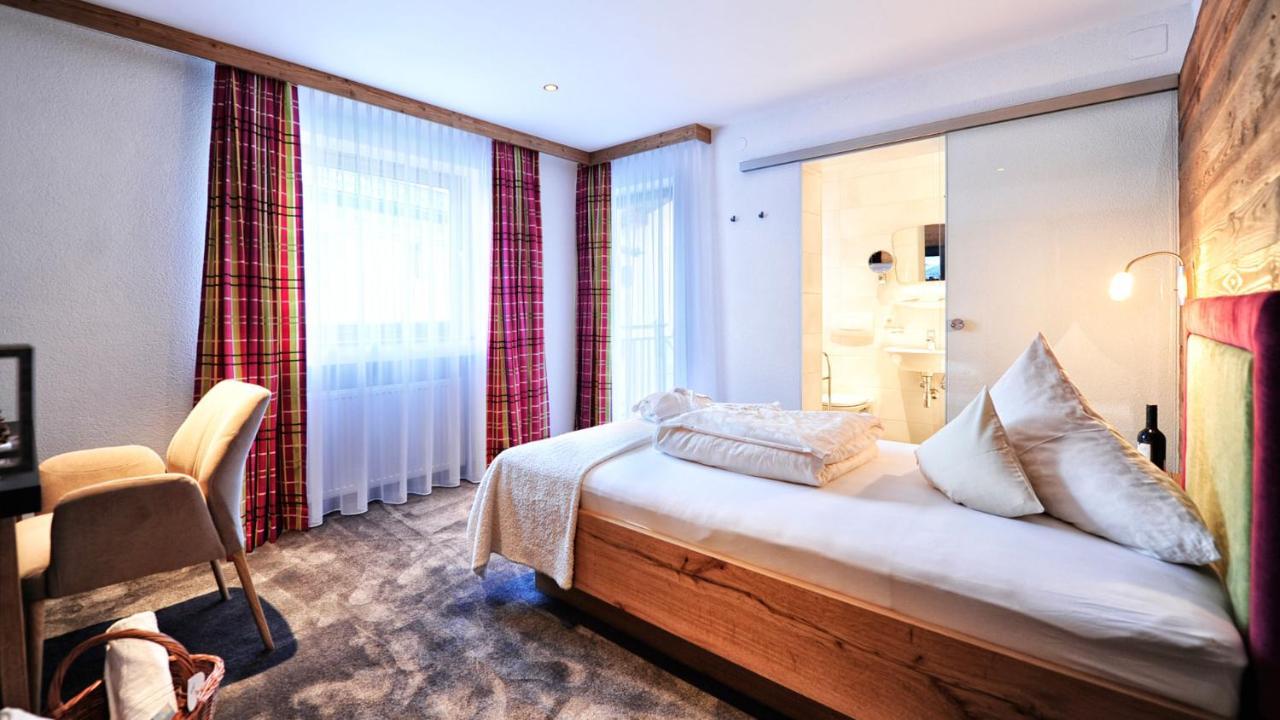 Hotel Garni Stefanie อิสชเกิล ภายนอก รูปภาพ